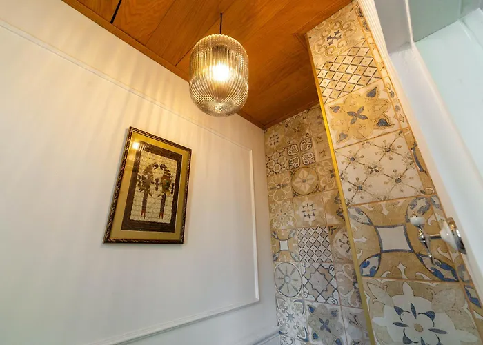 Classic 3-bedroom In דירה